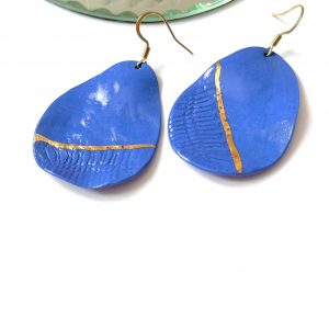 Boucles d’oreilles Océan Doré  en porcelaine bleu
