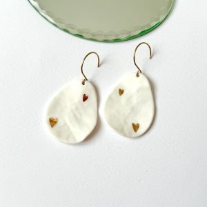 Boucles d’oreilles  Nuage amoureux  en porcelaine blanche