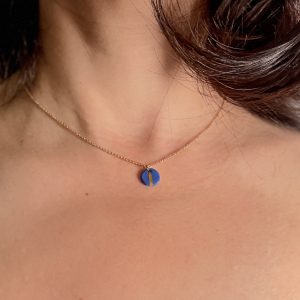 Collier ras du cou en porcelaine bleu
